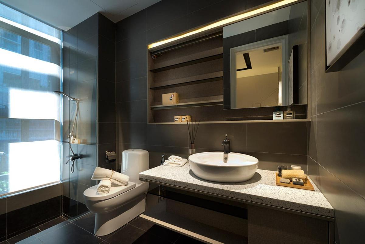 Expressionz Professional By M&t Apartment